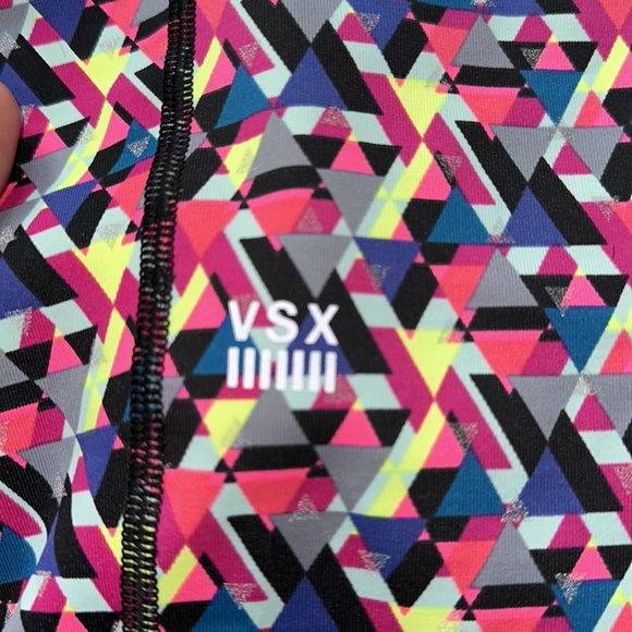 Victoria’s Secret Sport yoga/work out reflective adjustable pants - Picture 6 of 6